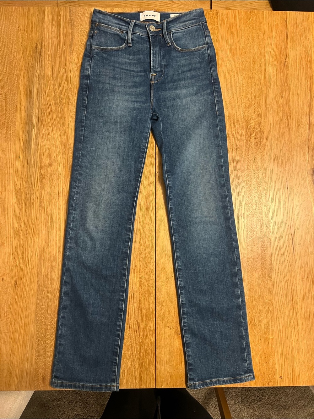 Frame Denim Straight Leg Jeans in Denim Blue